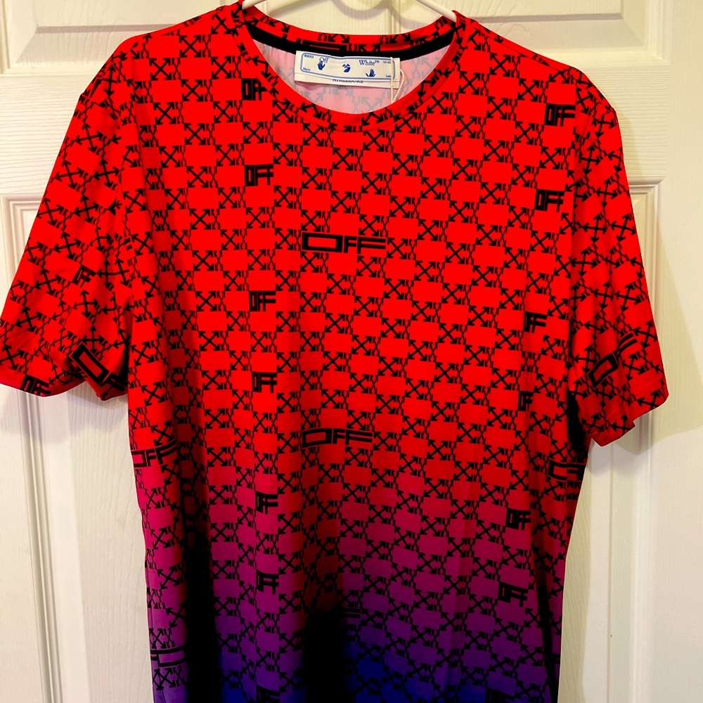 Sold!Off-White men’s athleisure monogram short sleeve tee shirt black & red, XL.